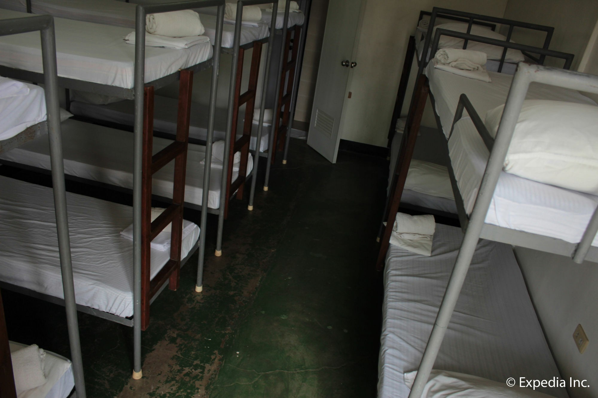 Reddoorz Plus Near Vigan Convention Center Kültér fotó