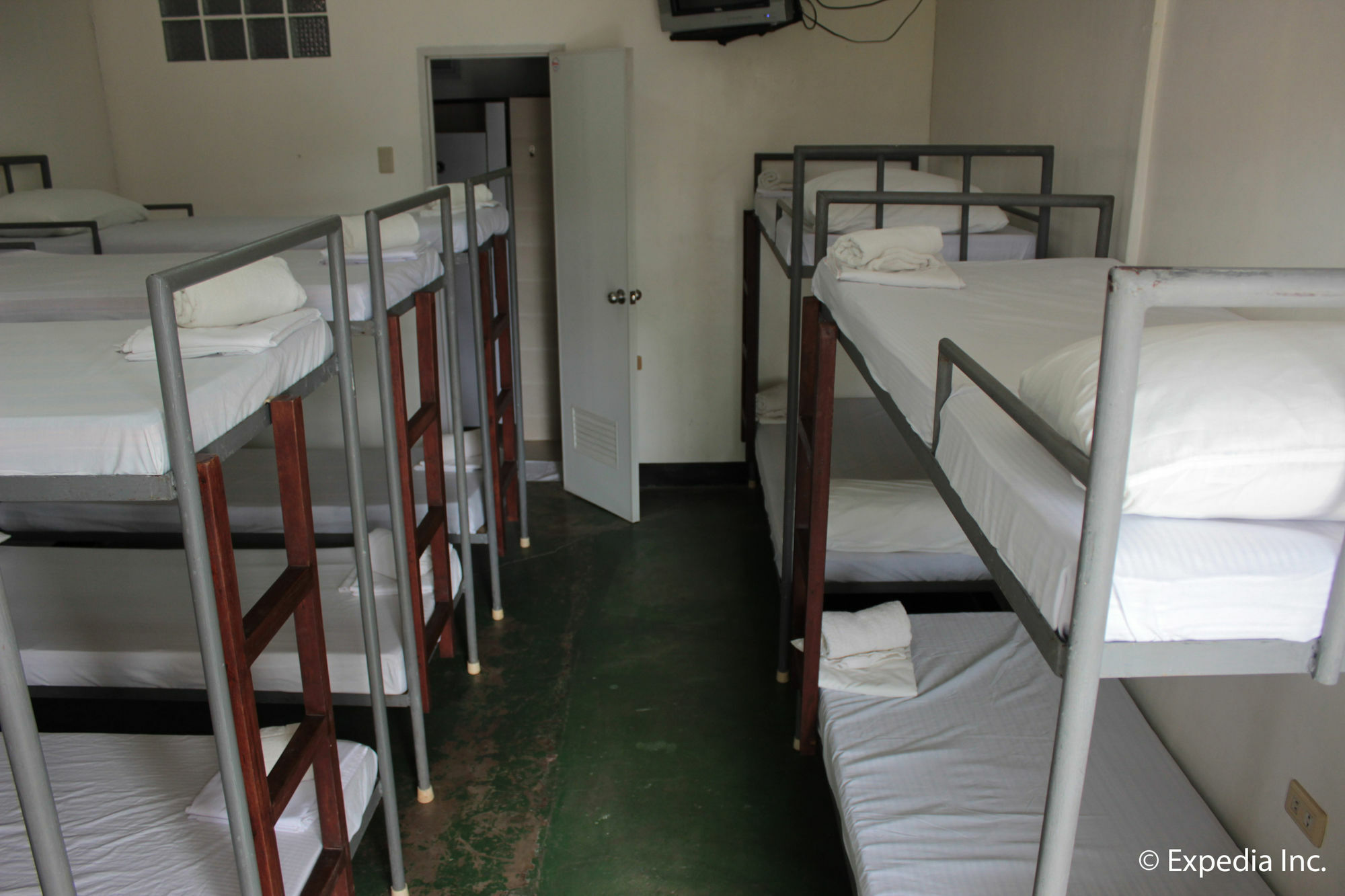 Reddoorz Plus Near Vigan Convention Center Kültér fotó