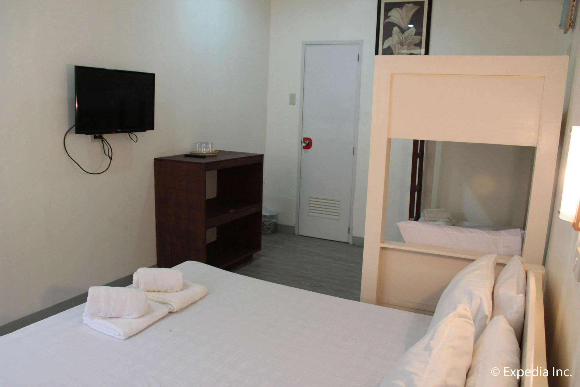 Reddoorz Plus Near Vigan Convention Center Kültér fotó