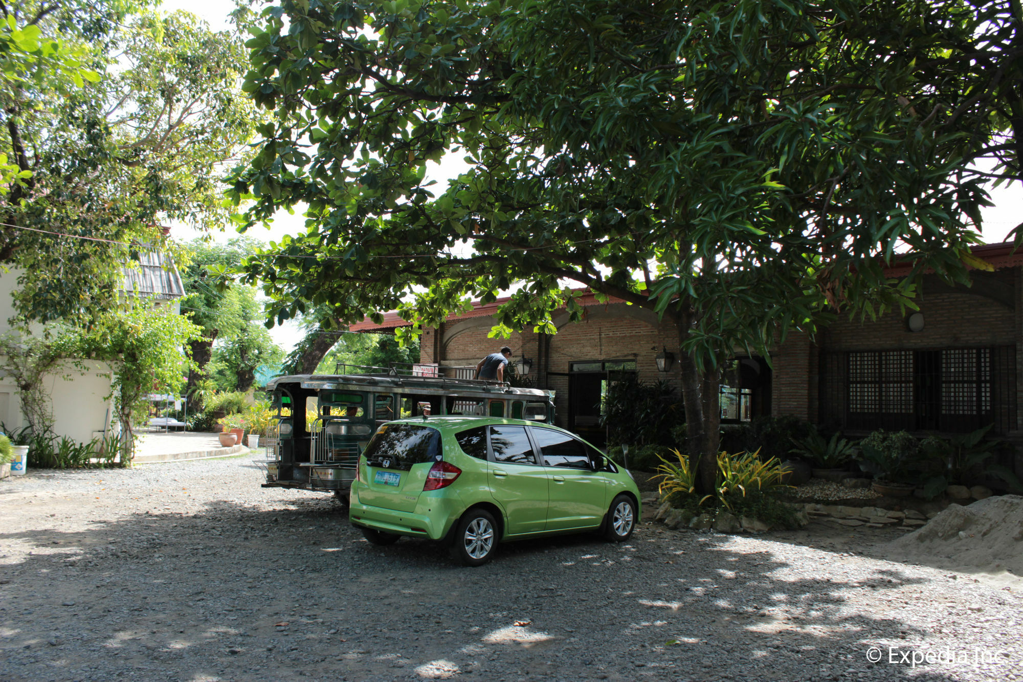Reddoorz Plus Near Vigan Convention Center Kültér fotó