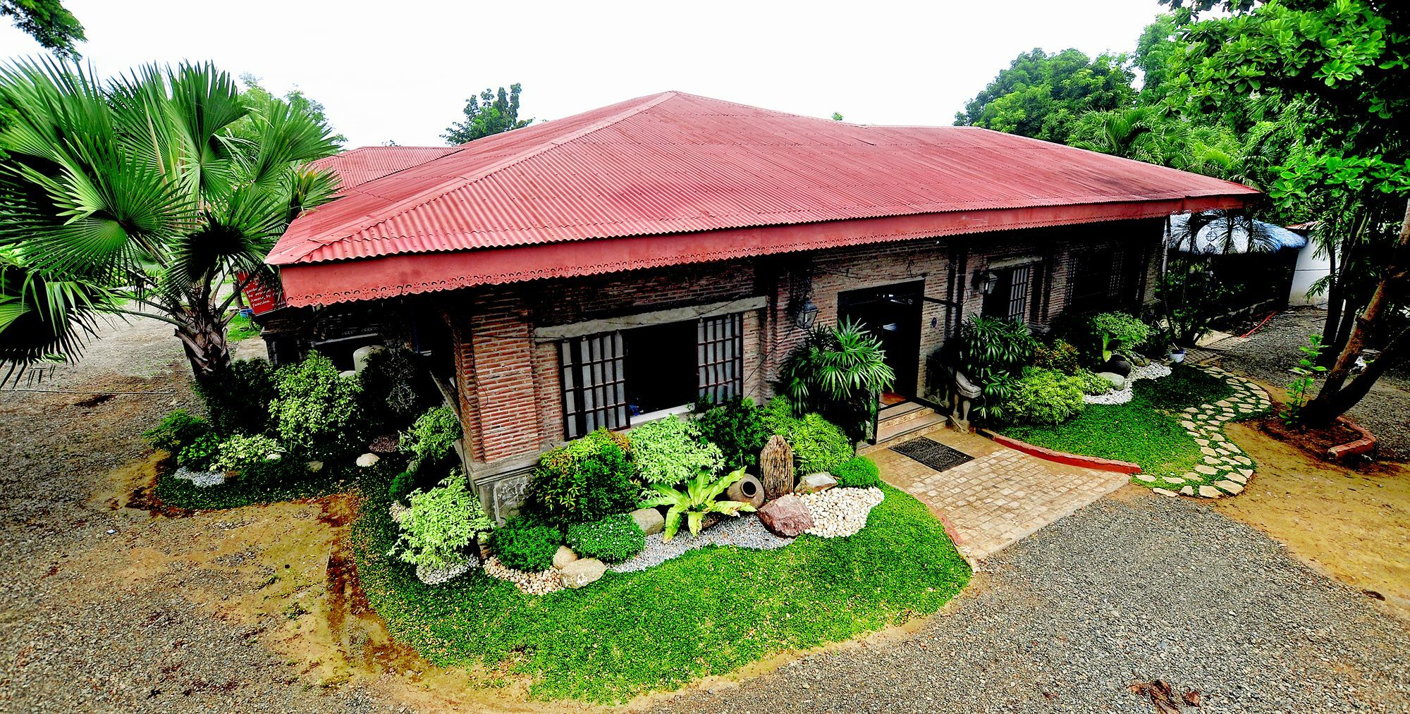 Reddoorz Plus Near Vigan Convention Center Kültér fotó