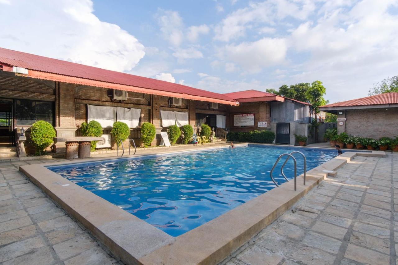 Reddoorz Plus Near Vigan Convention Center Kültér fotó