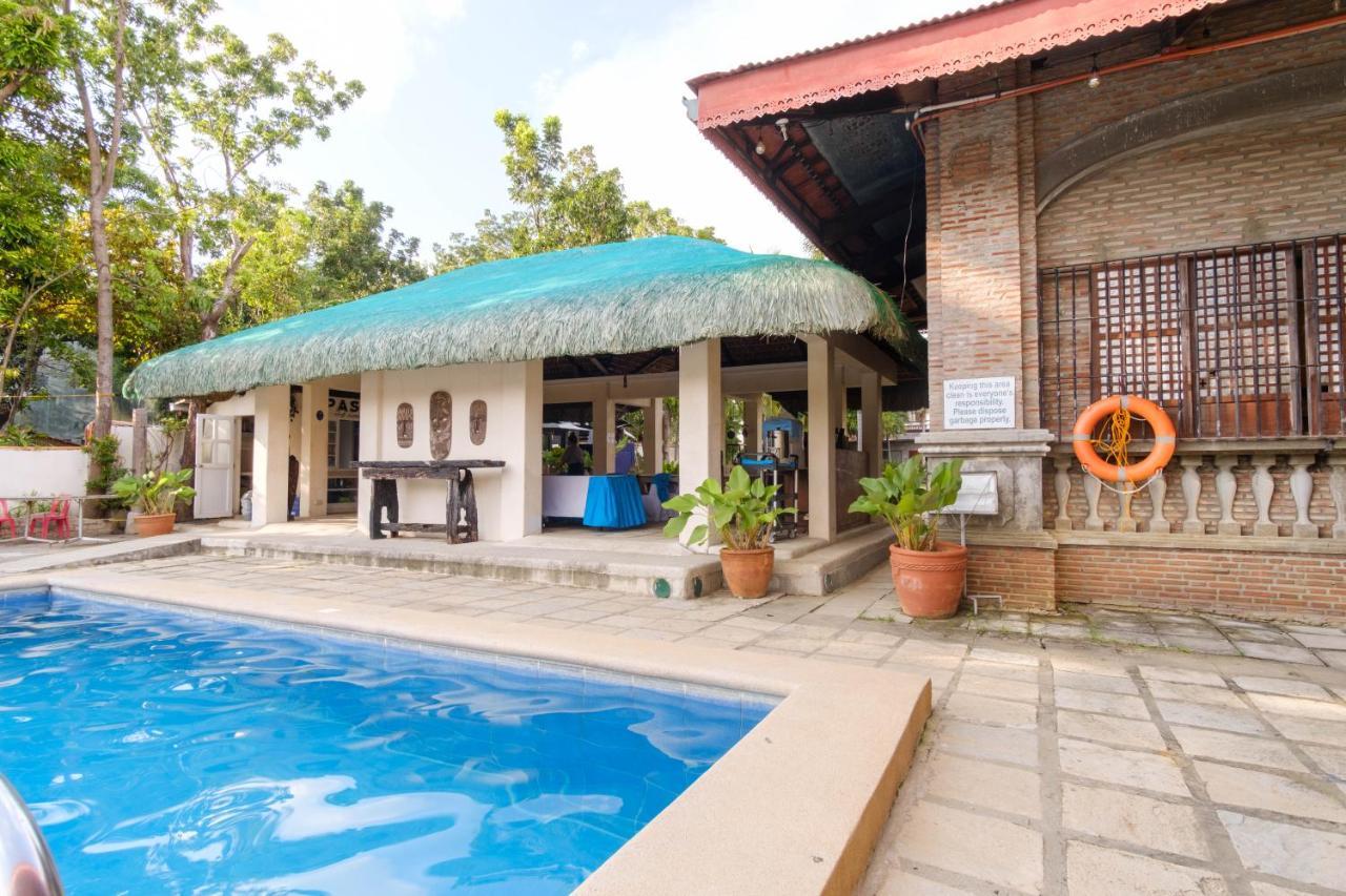 Reddoorz Plus Near Vigan Convention Center Kültér fotó